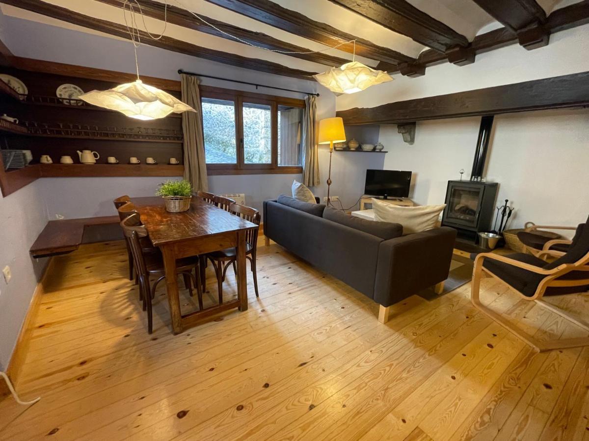 A04 - Apartamento Foc - Casa Mingot - Villmor Anciles Luaran gambar