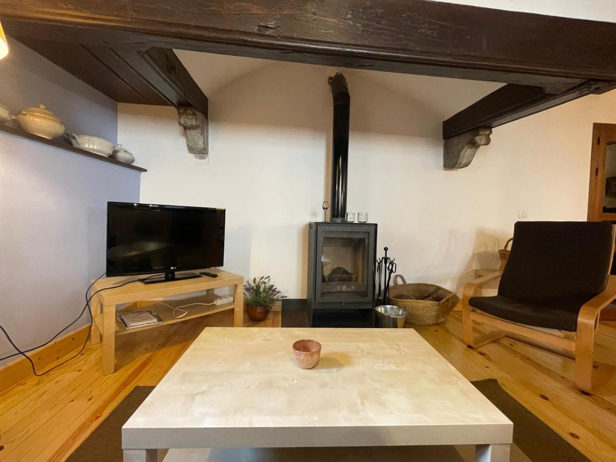 A04 - Apartamento Foc - Casa Mingot - Villmor Anciles Luaran gambar